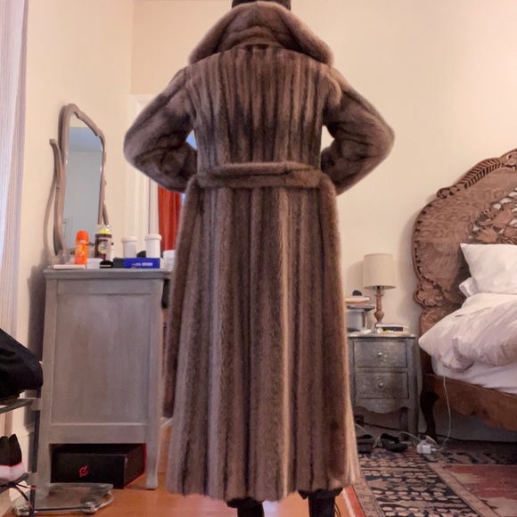 Bergorf Goodman Vintage Blush-Black Cross Mink Full Length Fur Coat - Picture 14 of 16